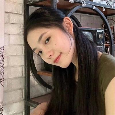 朴花英